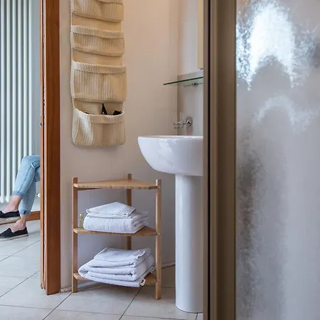 La Casa Di Linda Nocleg ze śniadaniem 4*