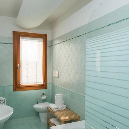 Nocleg ze śniadaniem La Casa Di Linda 4*