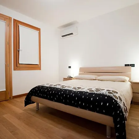 La Casa Di Linda ミラーノ